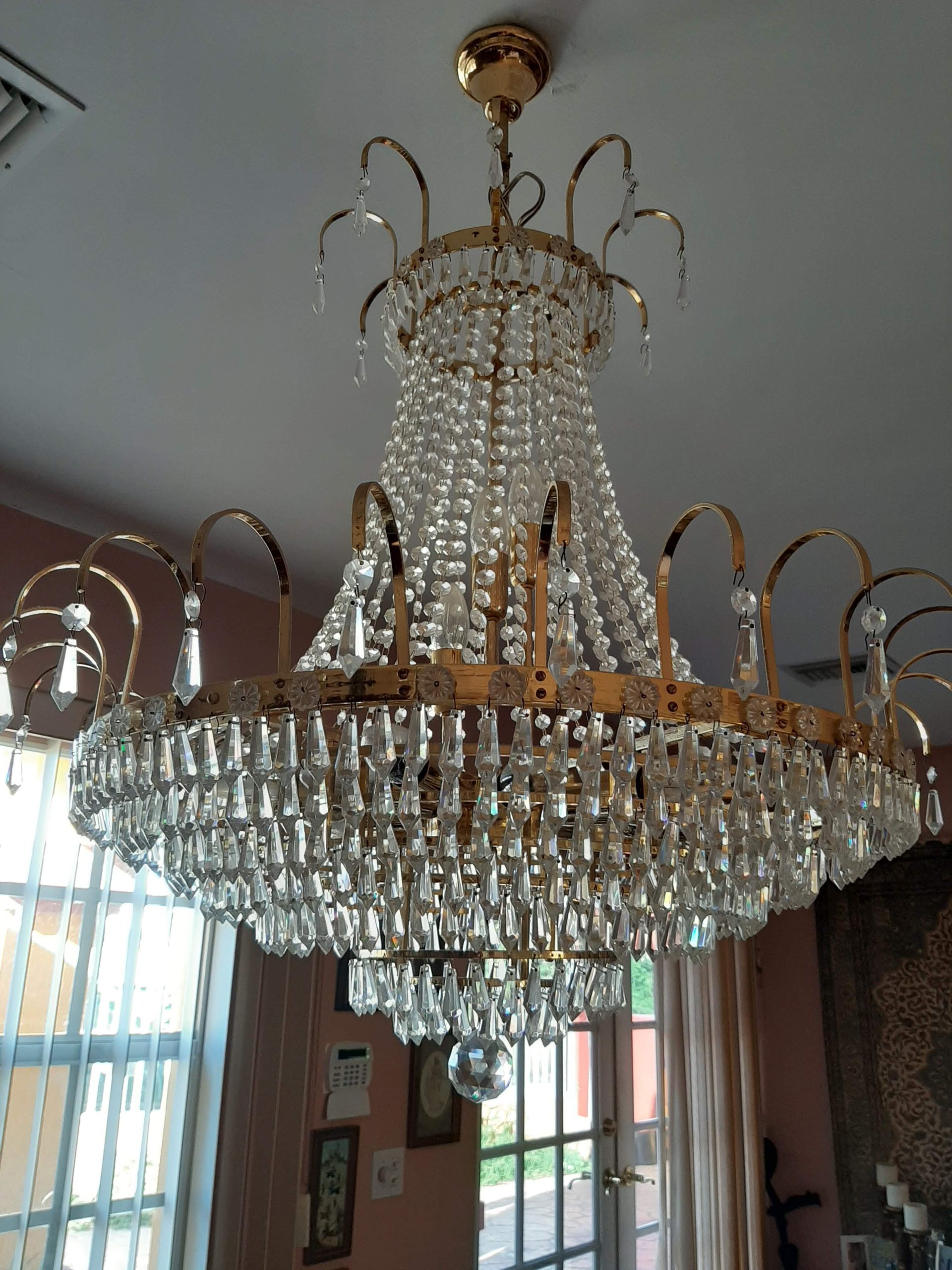 SWOROWSKI CHANDELIER