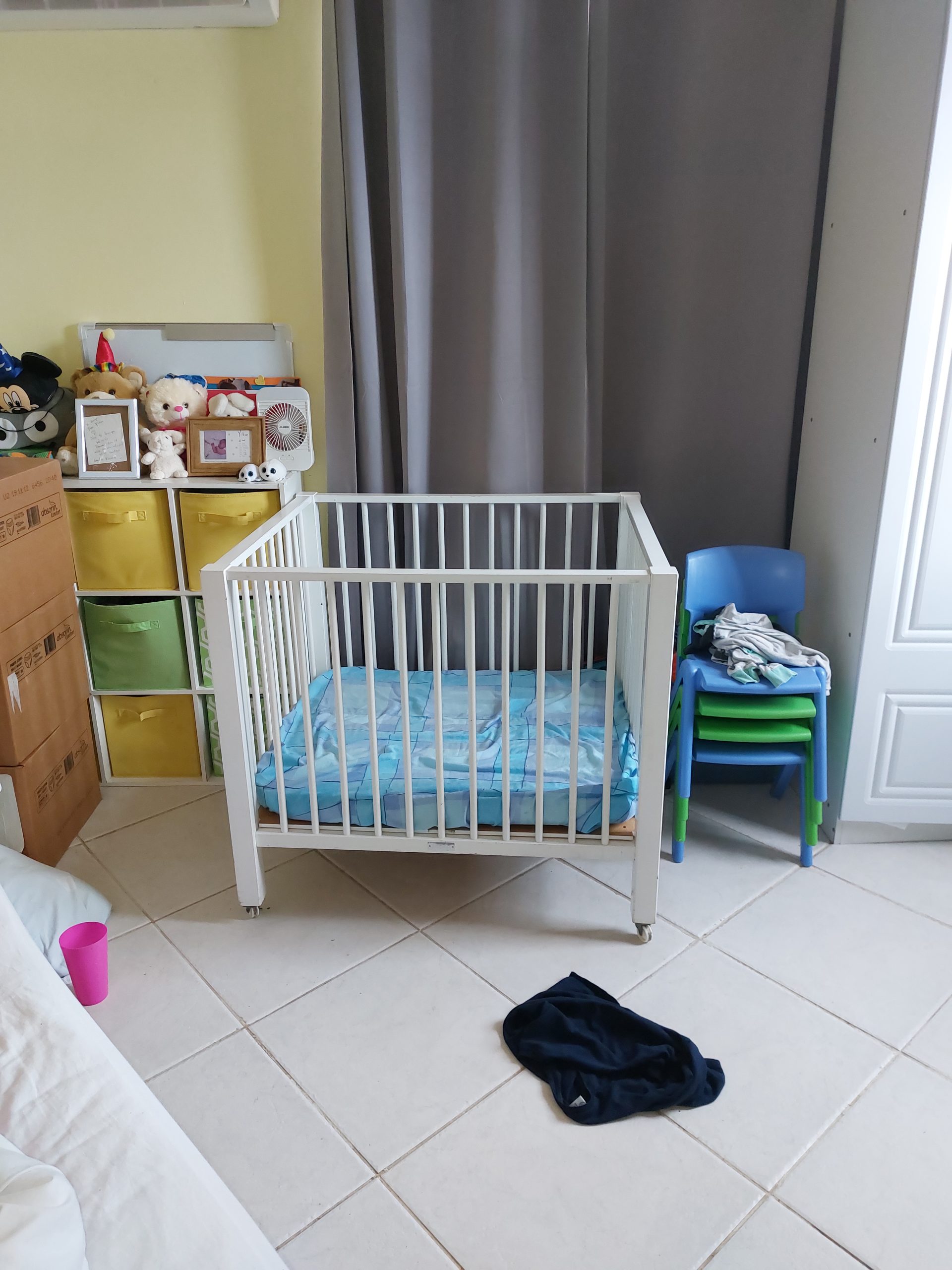 Baby box crib