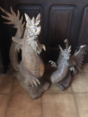 2 Wooden dragons