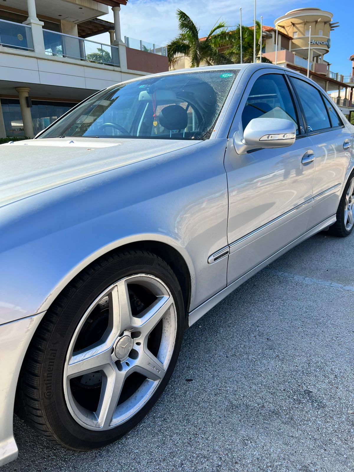 RHD Mercedes Benz W211 E350