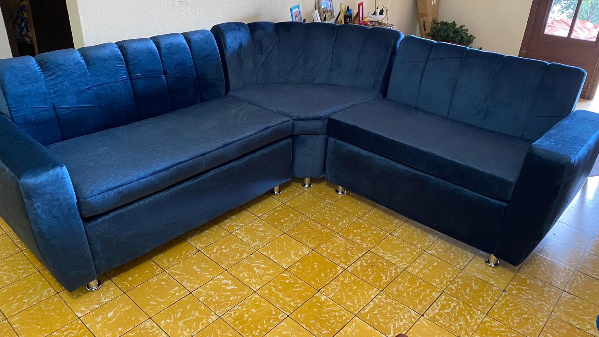 For sale Brand new sofa L