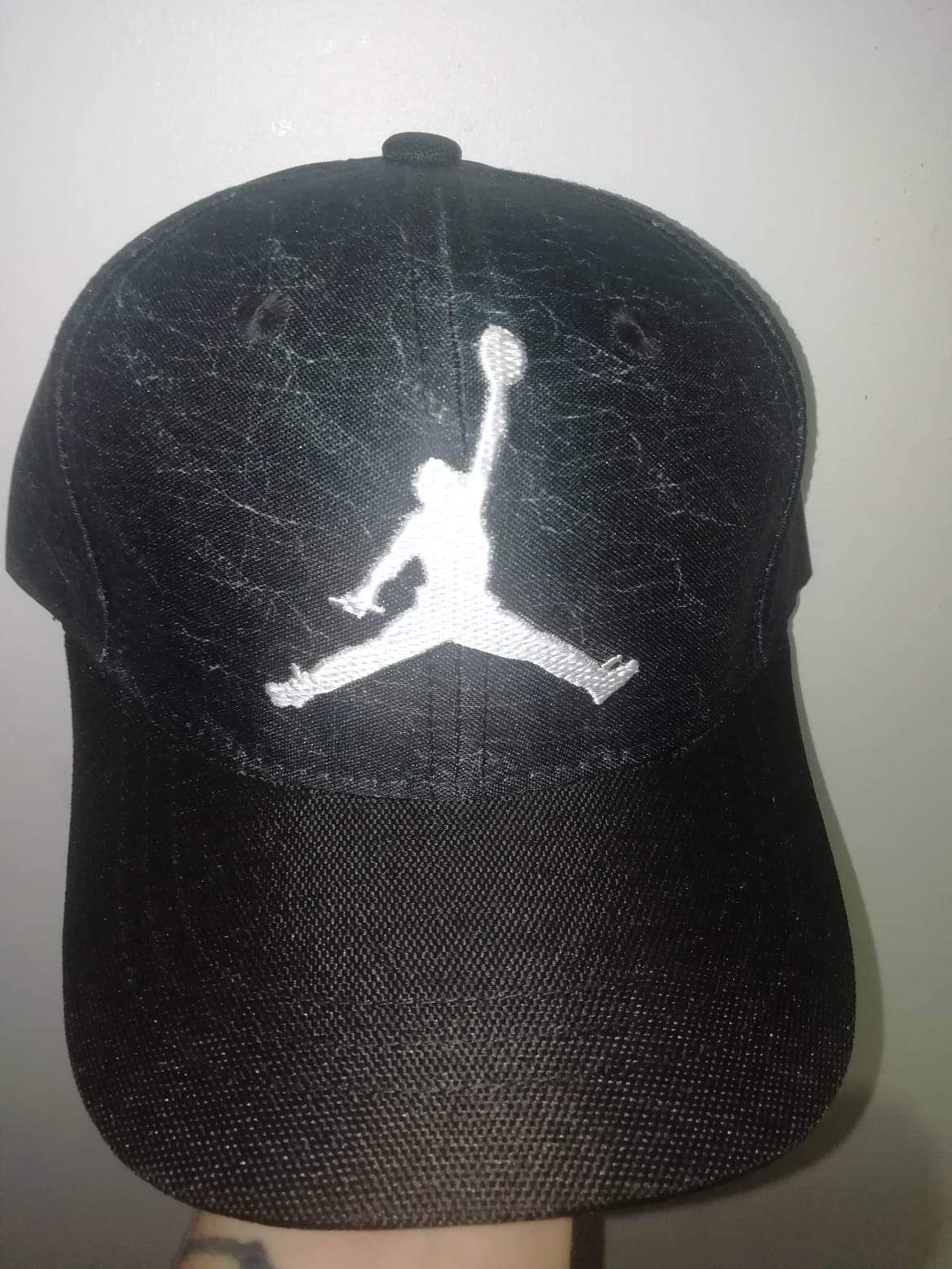 Se venden gorras