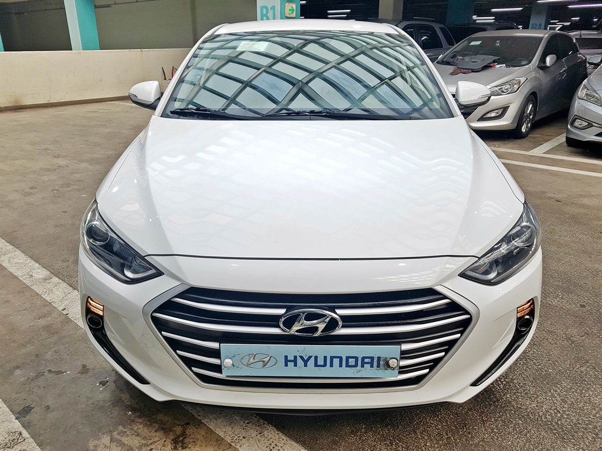 Hyundai Avante 2016