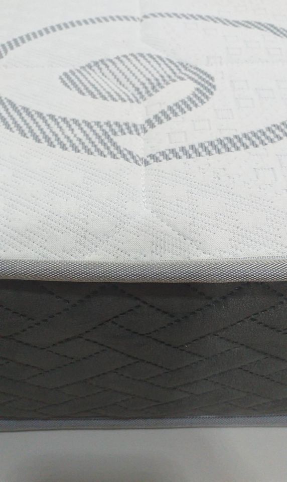 Good quality orthopaedic New mattress
