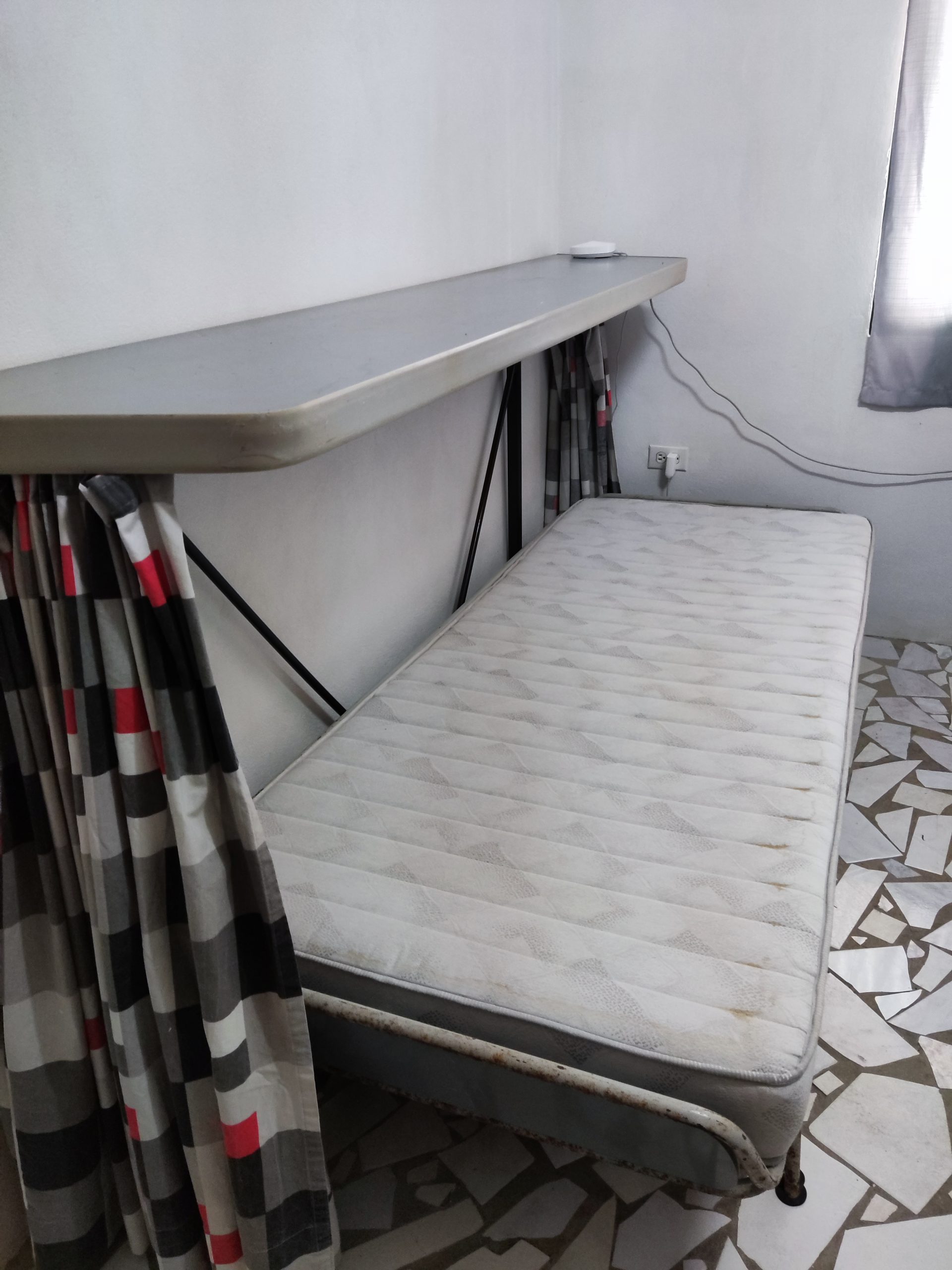 Opklap/uitklapbed