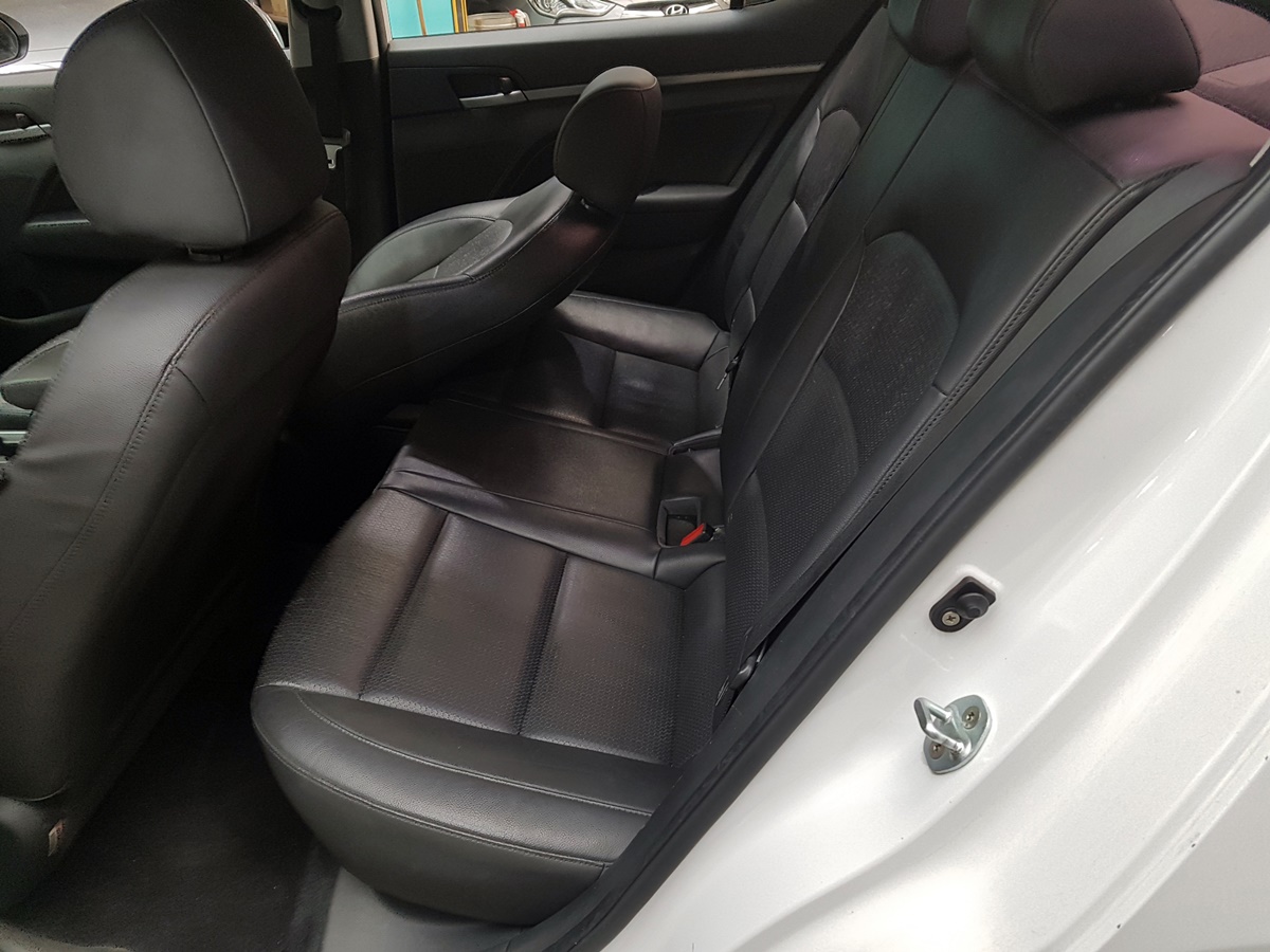 Hyundai Avante 2016