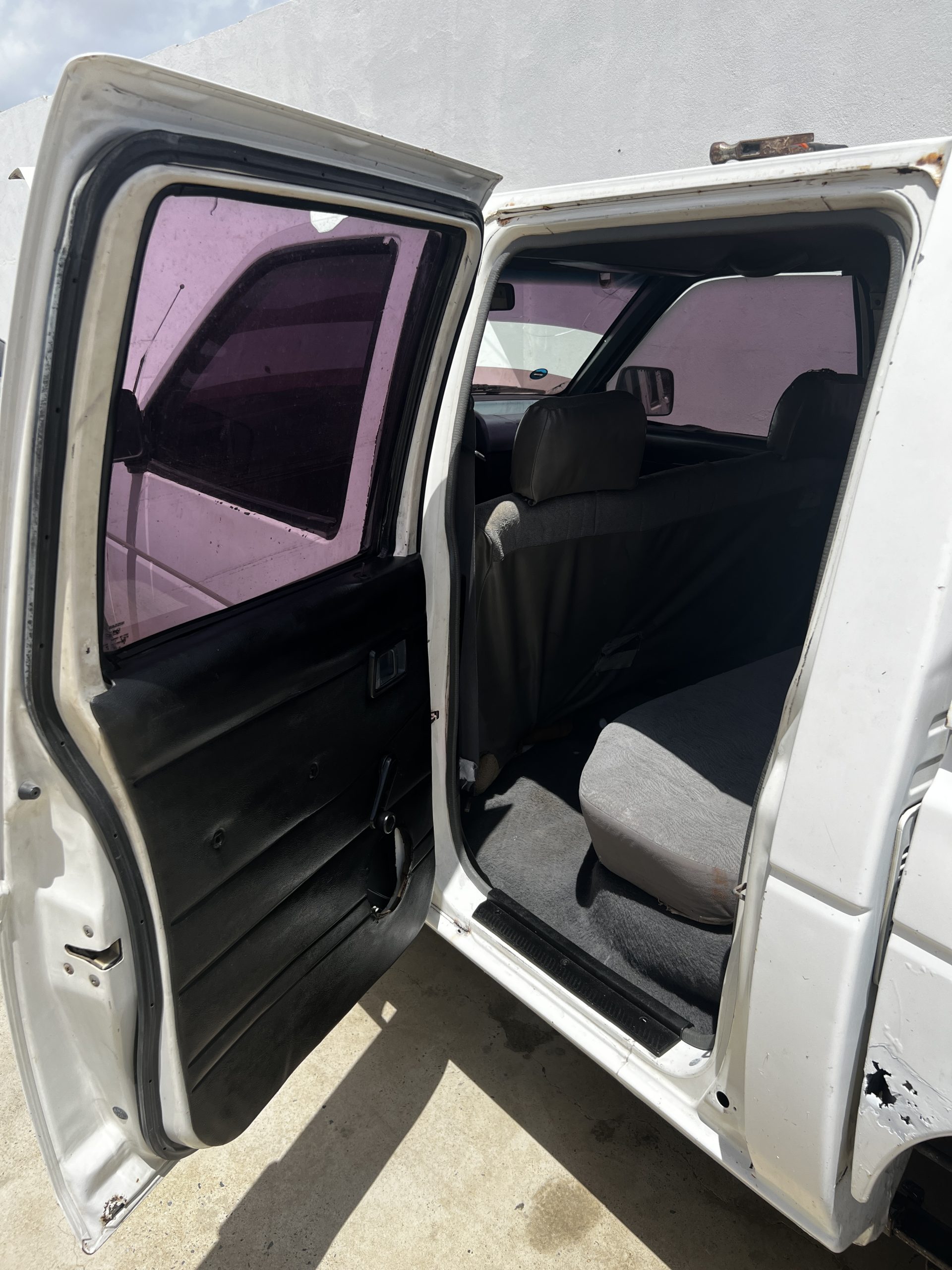 Pickup truck FORSALe Nissan d21 🔴 Color:whit
