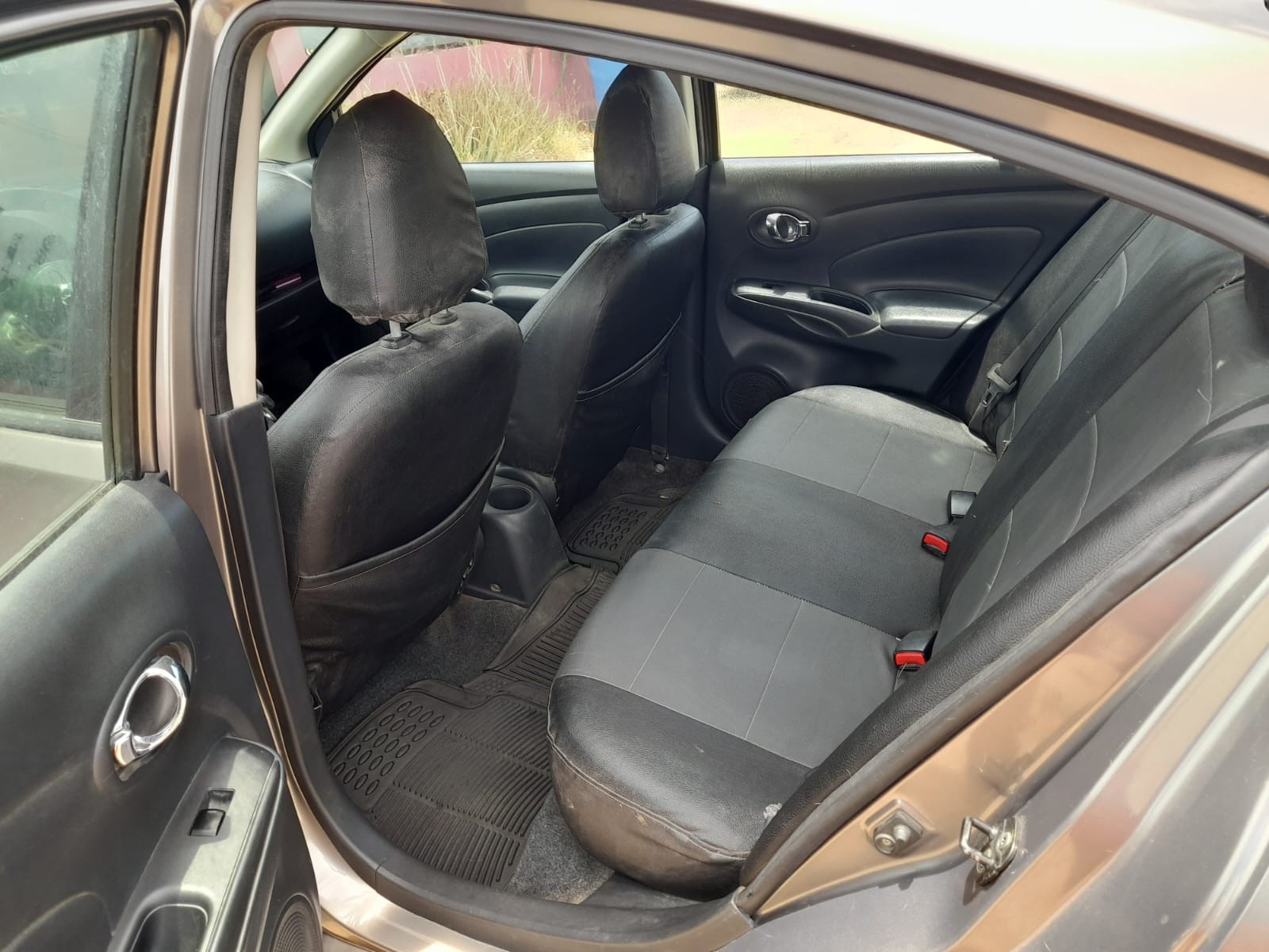 For Sale Nissan Versa 2013