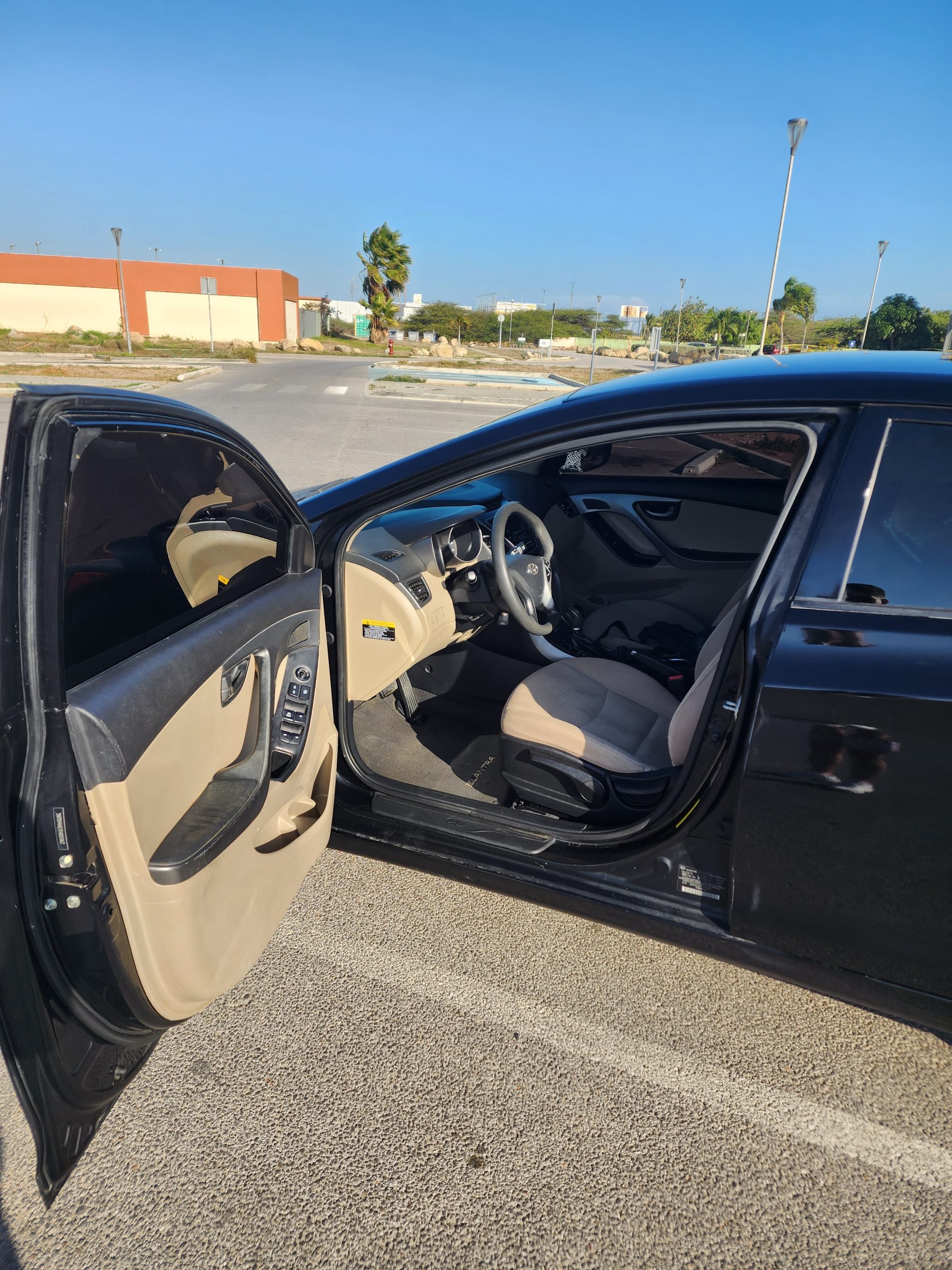 HYUNDAI ELANTRA 2015 AUTOMATIC