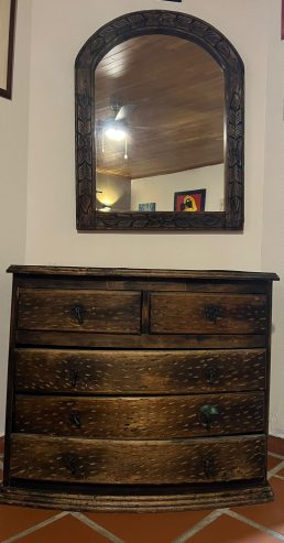 Wooden cabinets & mirror set