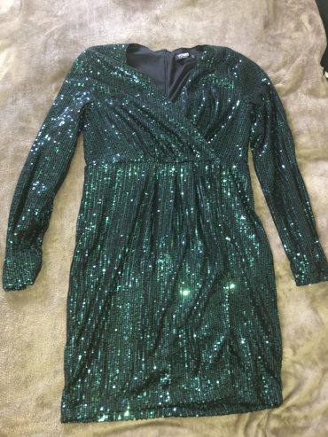 Closet clean up! Sequin dresses once used