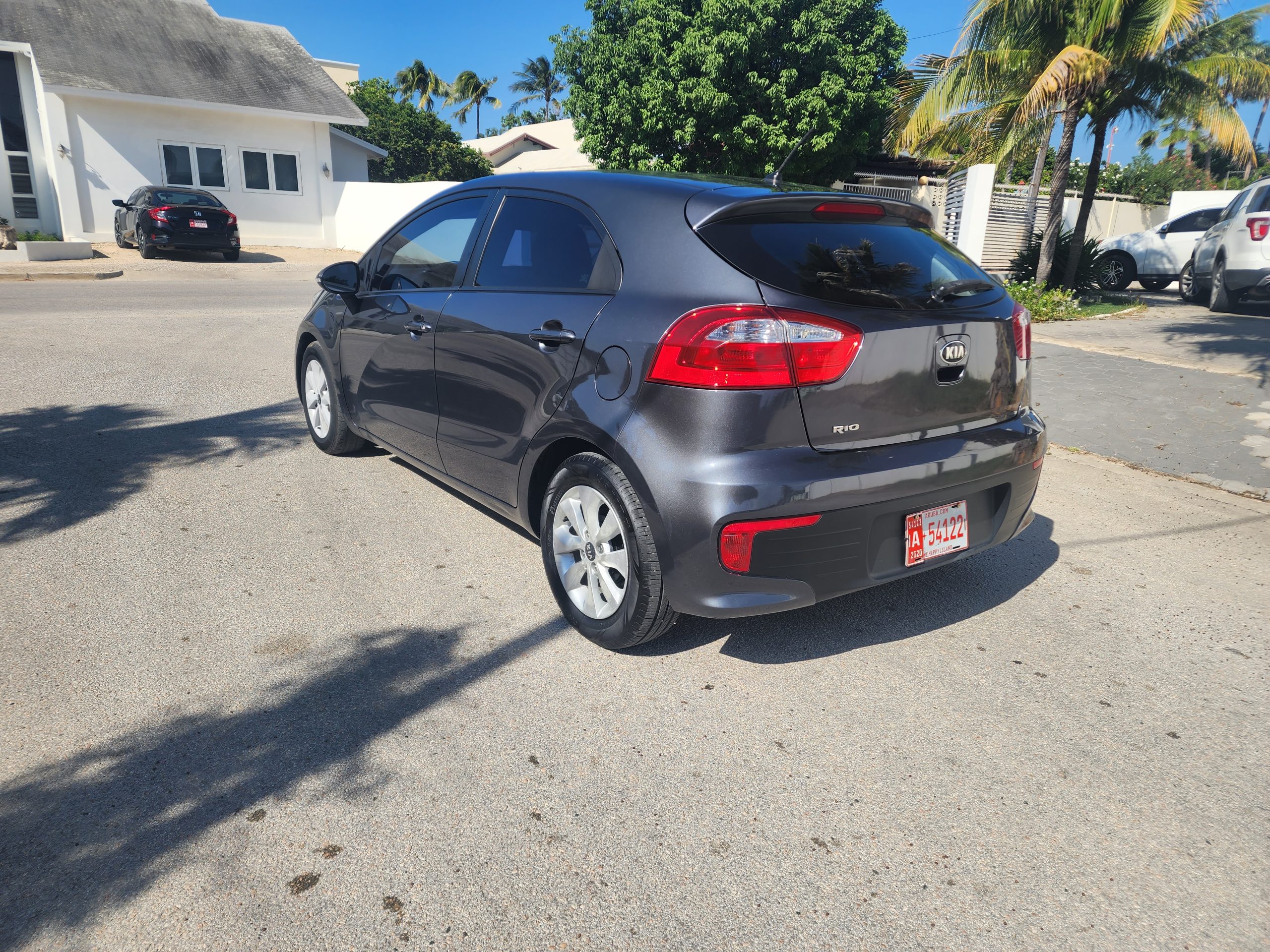 KIA RIO HATCHBACK 2016 AUTOMATIC A/C