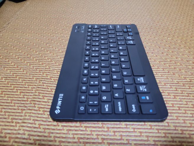 Bluetooth keyboard nobo pa tur siri